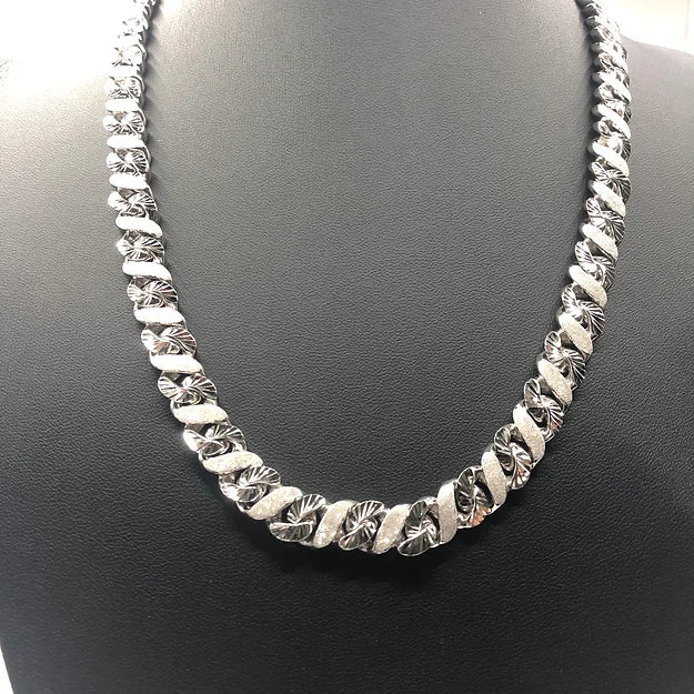 Frosted x Carved Link Necklace (Diamond Clasp passes the Diamond tester)