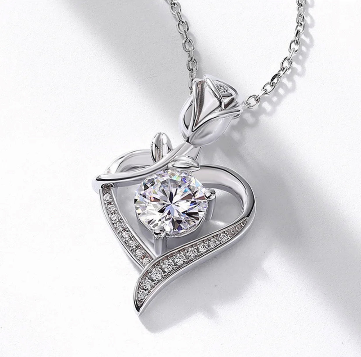 Rose Head Pendant (Passes the Diamond tester)