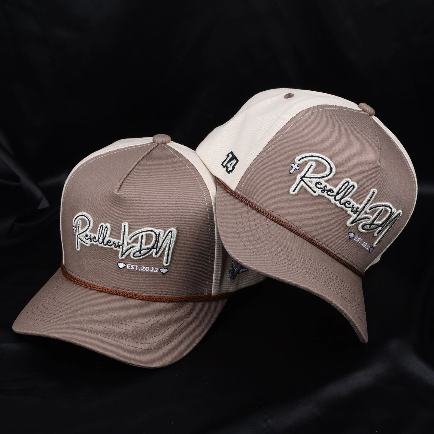 1st Official Signature Capš„