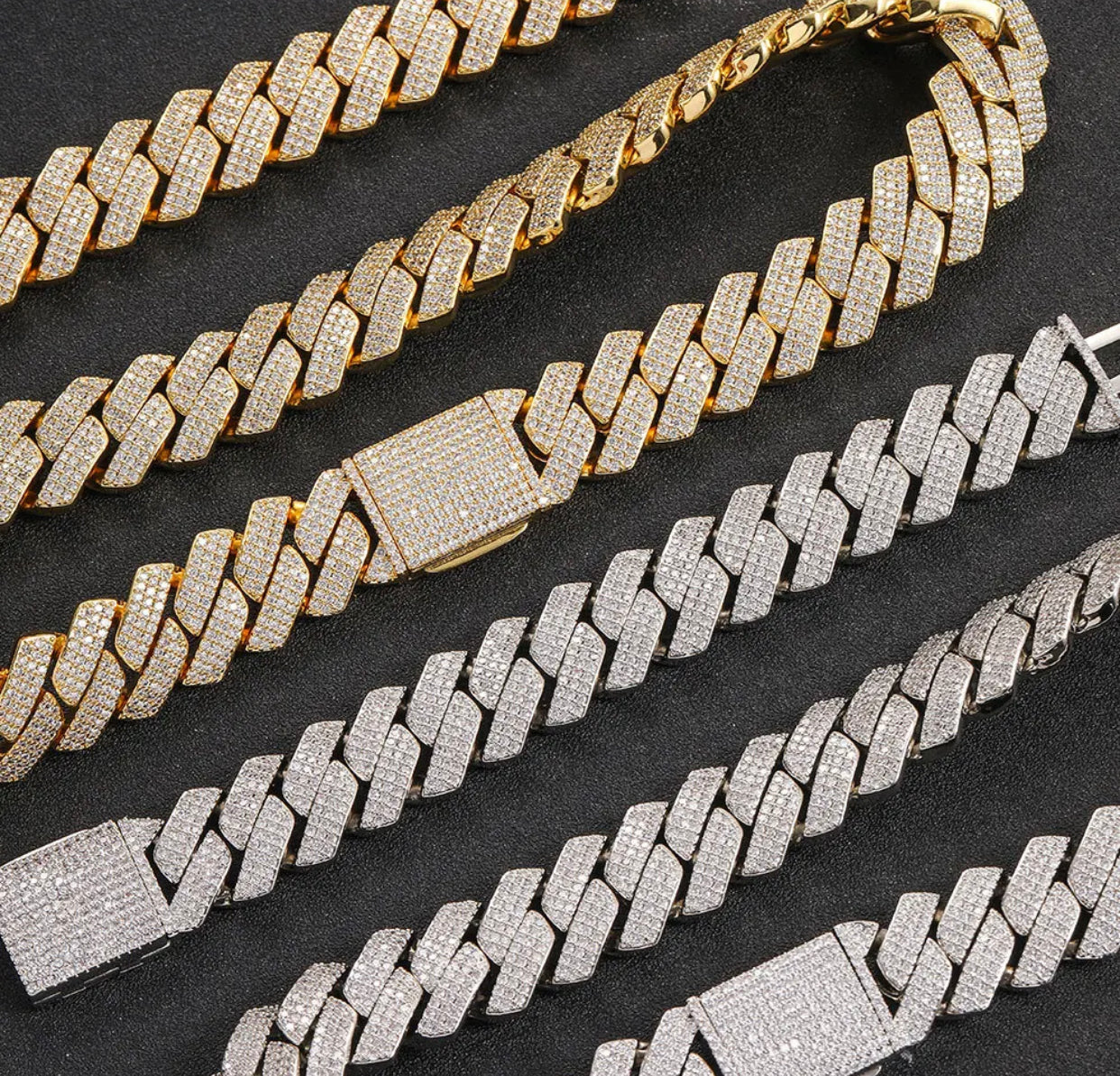THREE ROW CUBAN NECKLACE(Passes The Diamond Tester)